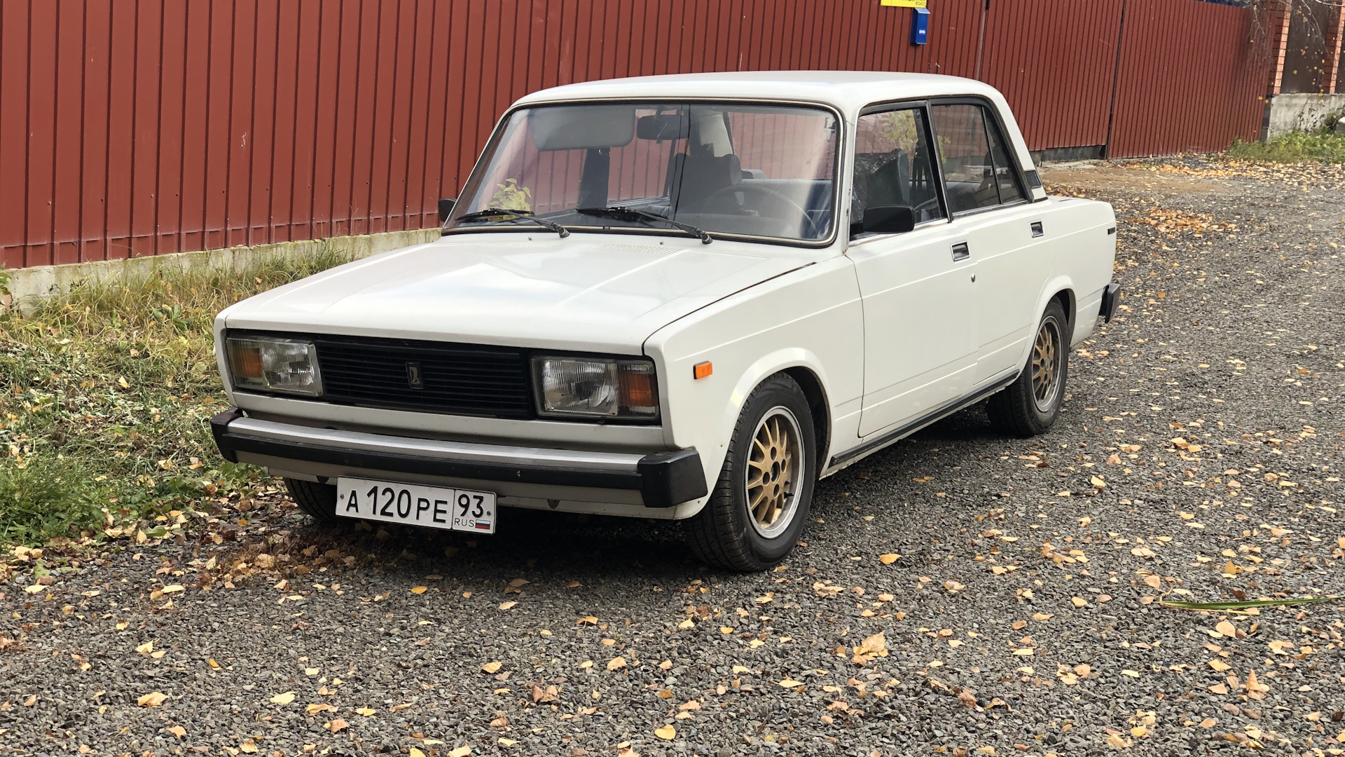 Lada 2105 1.2 бензиновый 1982 | Снежинка на DRIVE2