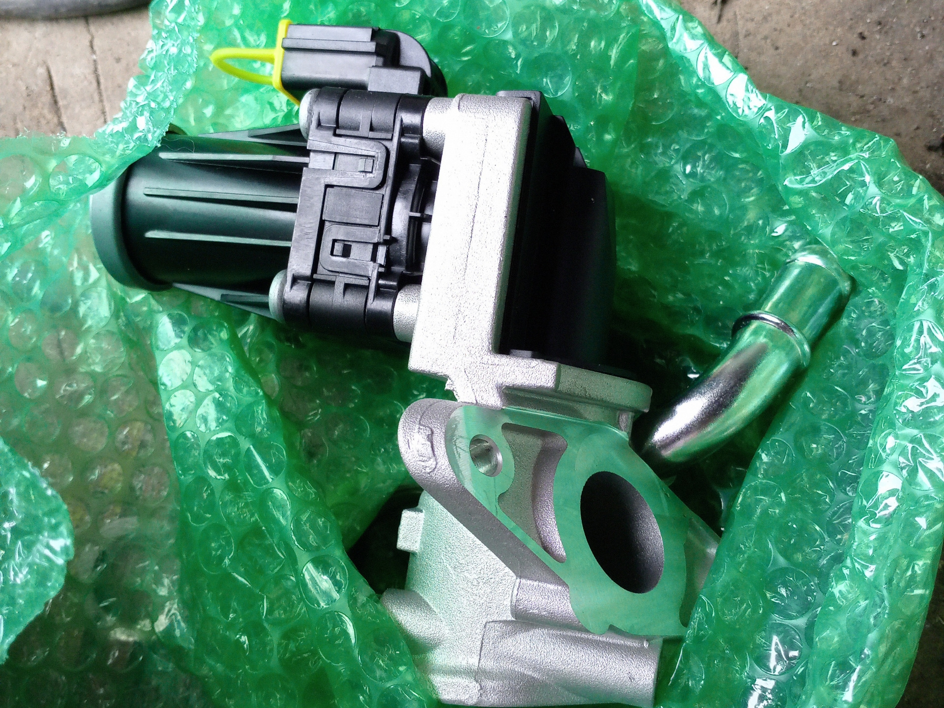 Запчасти — Ford Transit (7G), 2,2 л, 2009 года | запчасти | DRIVE2