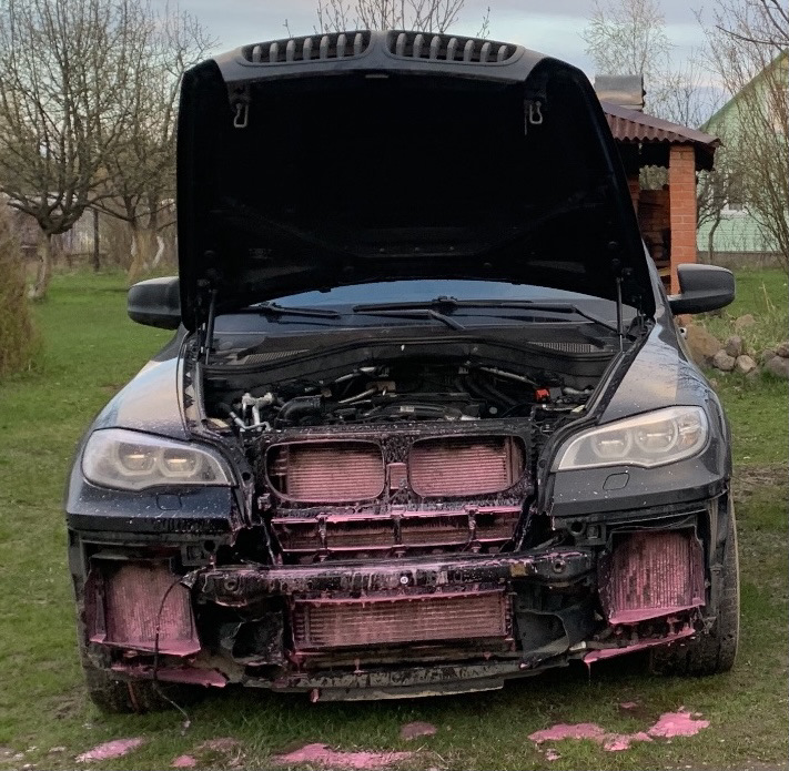 Замена радиатора — BMW X5 (E70), 3 л, 2009 года | своими руками | DRIVE2
