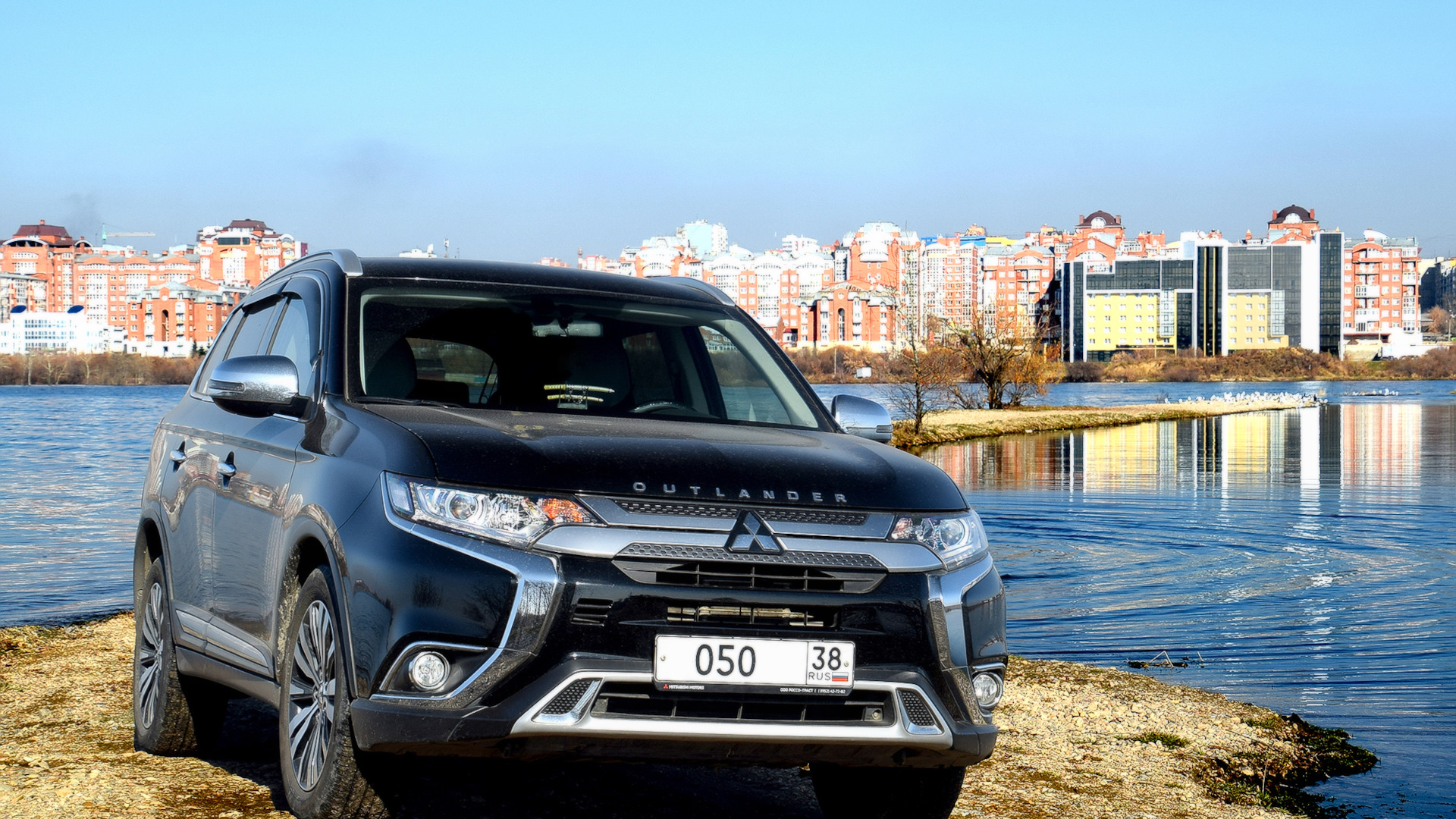 Mitsubishi Outlander intense+. Как работает полный привод на аутлендере 2020г.