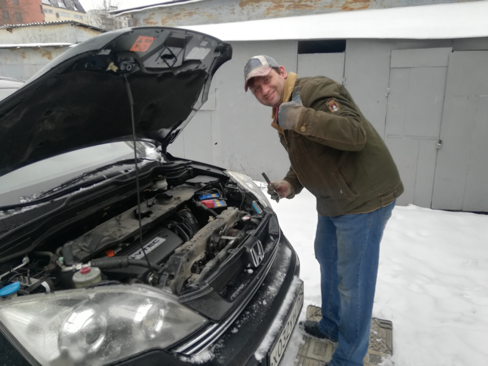 Тохе нравится менять радиаторы зимой ) по этому лайк )))) — Honda CR-V (RE)