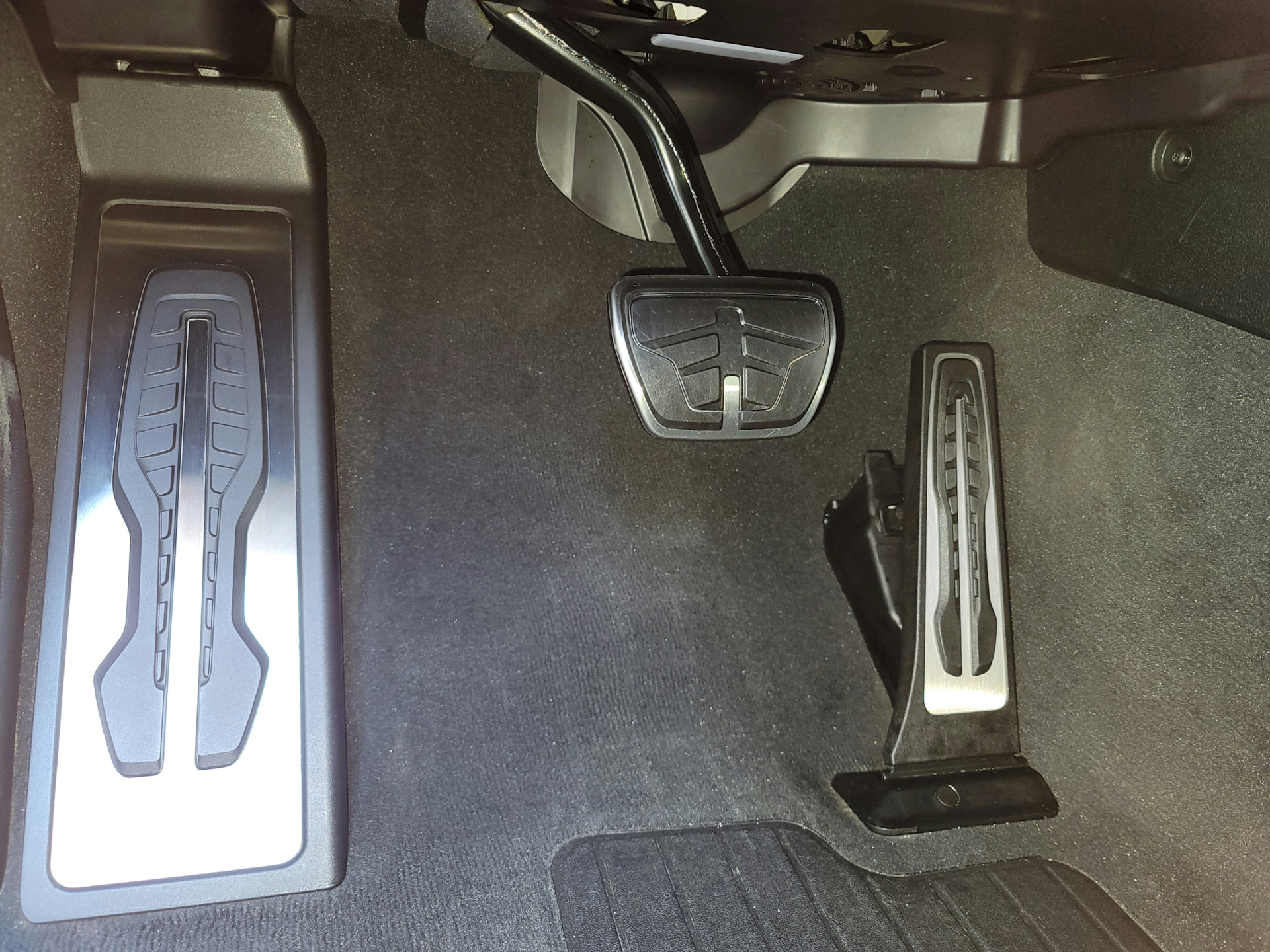 И снова про накладки педалей — BMW X3 (G01), 3 л, 2019 года ...