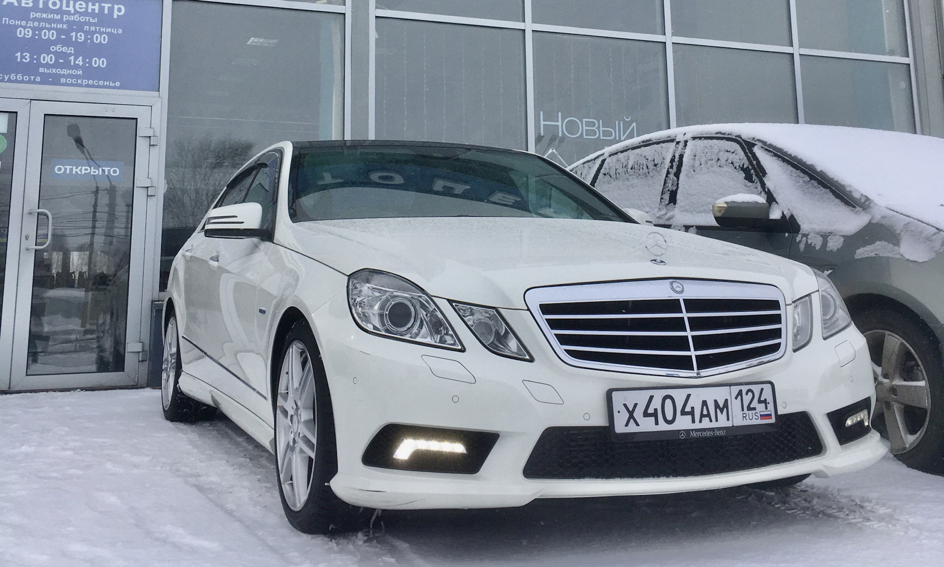 Первая кровь. Часть вторая. — Mercedes-Benz E-Class (W212), 1,8 л, 2010 ...