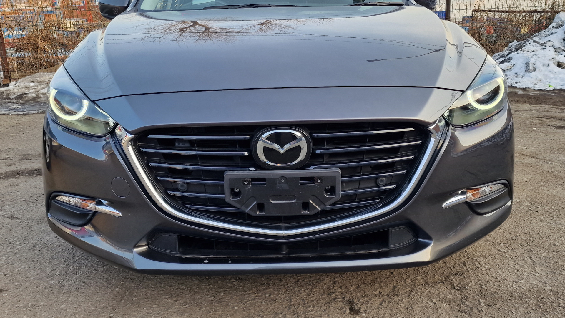 Mazda Axela (3G) 1.5 бензиновый 2017 | Machine Gray на DRIVE2