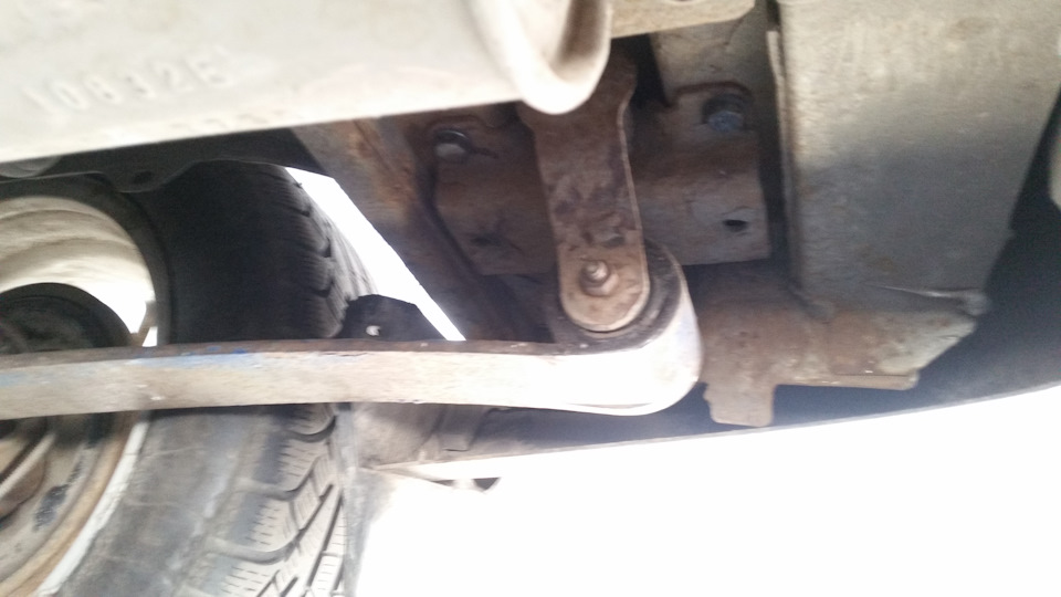 Серьга с газелевской рессорой — Dodge Caravan IV