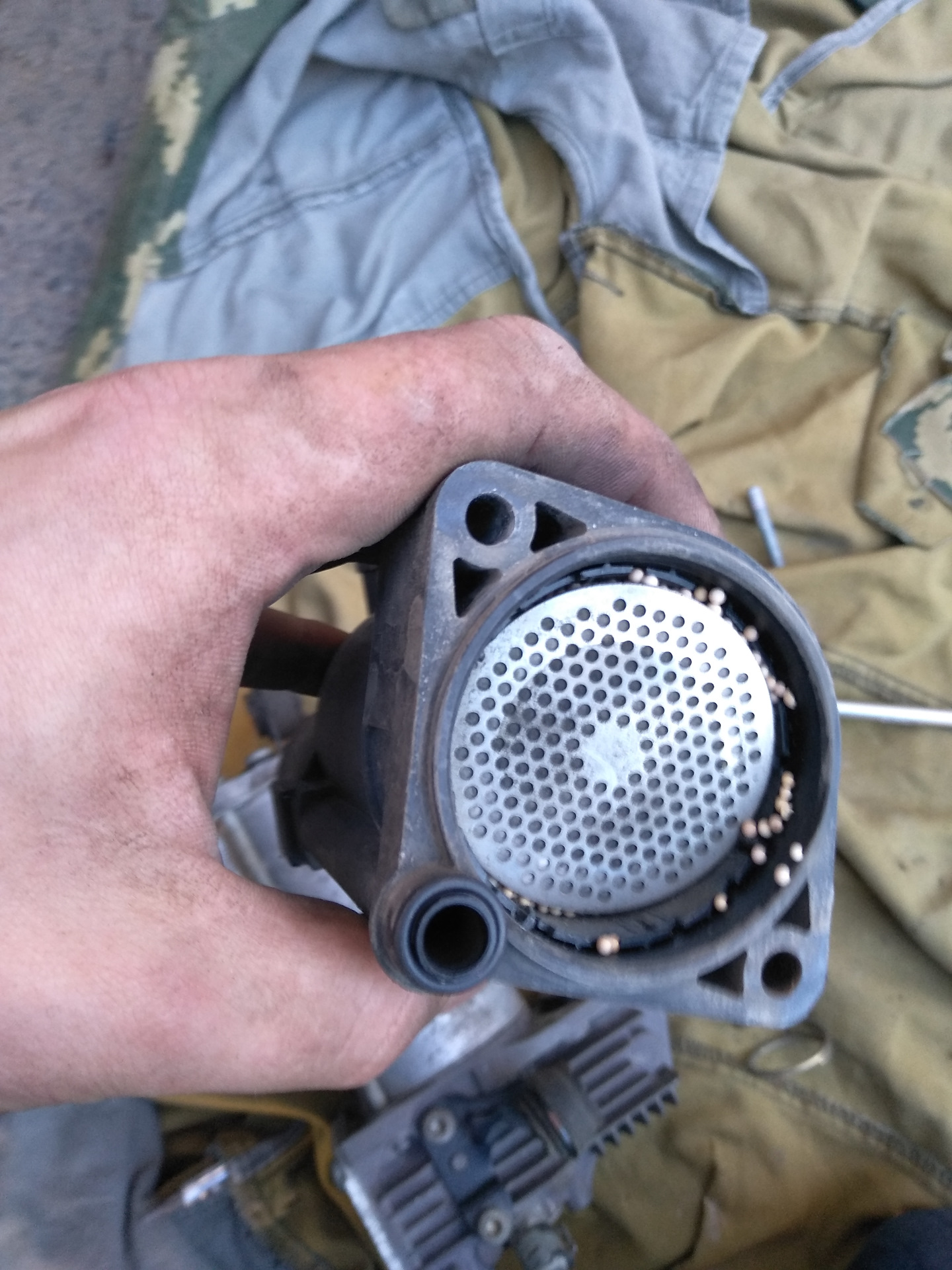 W164 Замена осушителя в компрессоре пневмоподвески — Mercedes-Benz M ...