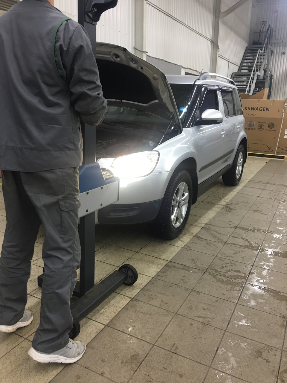 skoda yeti адаптивный ксенон