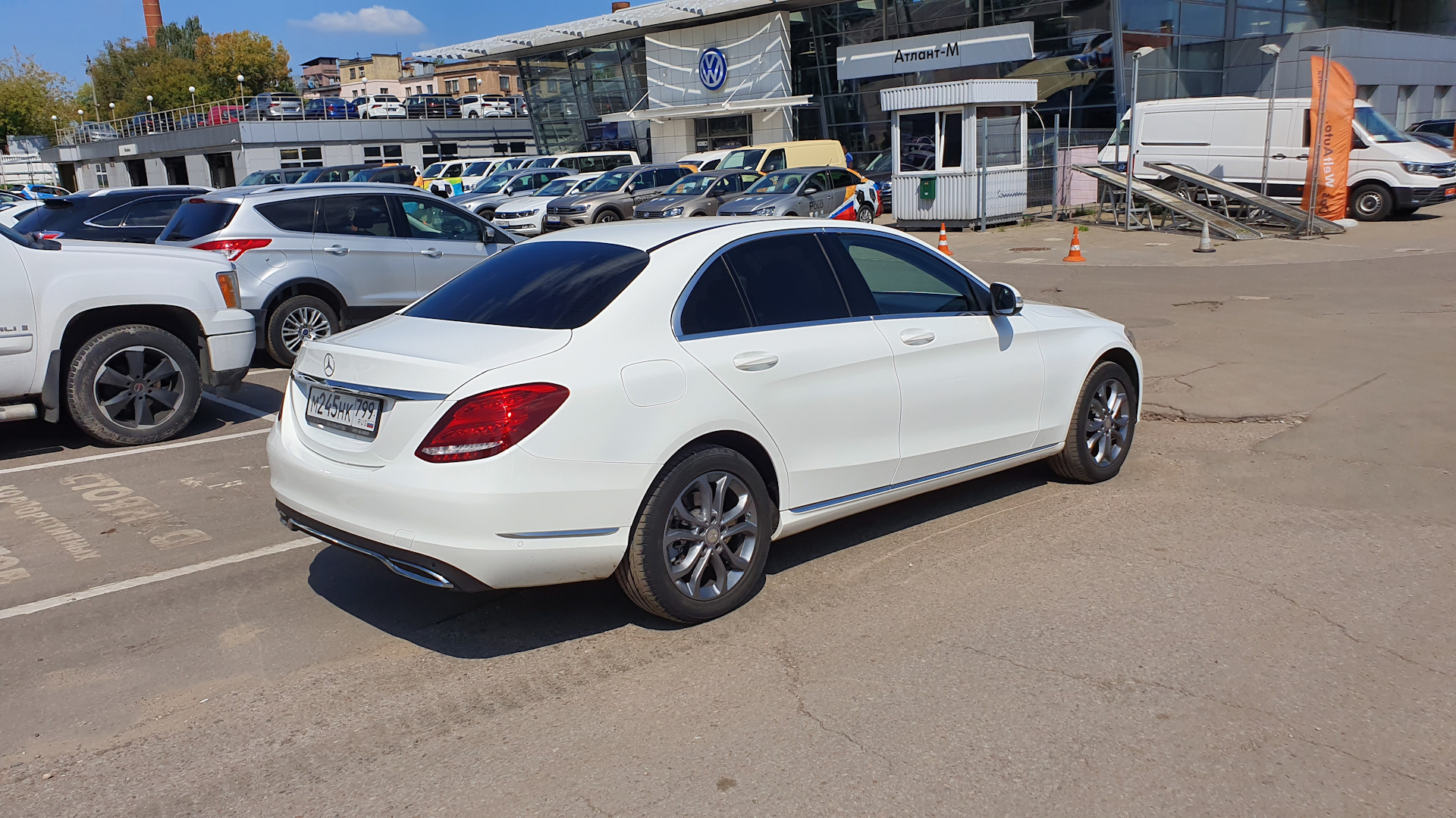 Mercedes-Benz C-class (W205) 1.6 бензиновый 2014 | Мерсюк на DRIVE2