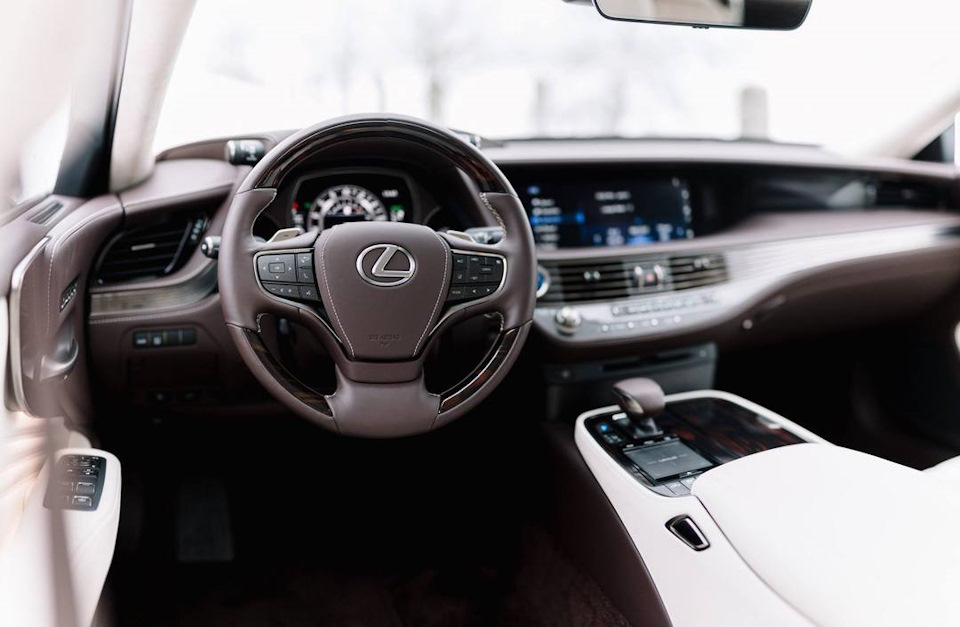 Lexus LS управляет температурой внутри — Лексус - Волгоградский на DRIVE2