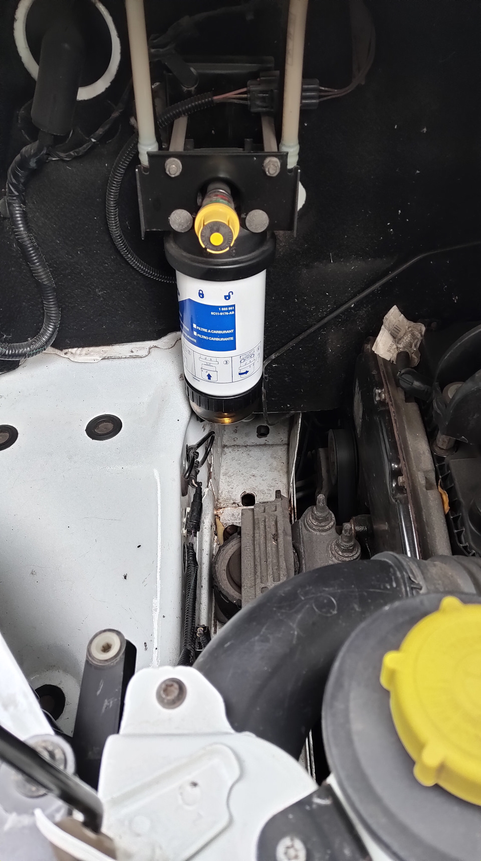 фильтр на своём месте — Ford Transit (7G)