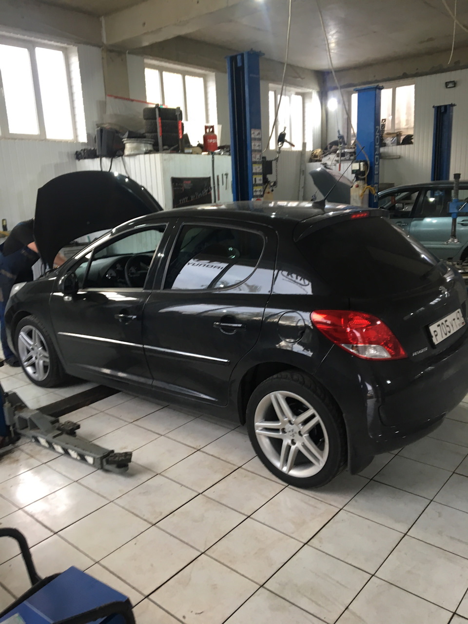 Замена сцепления РоБоТ! — Peugeot 207, 1,4 л, 2010 года | визит на ...