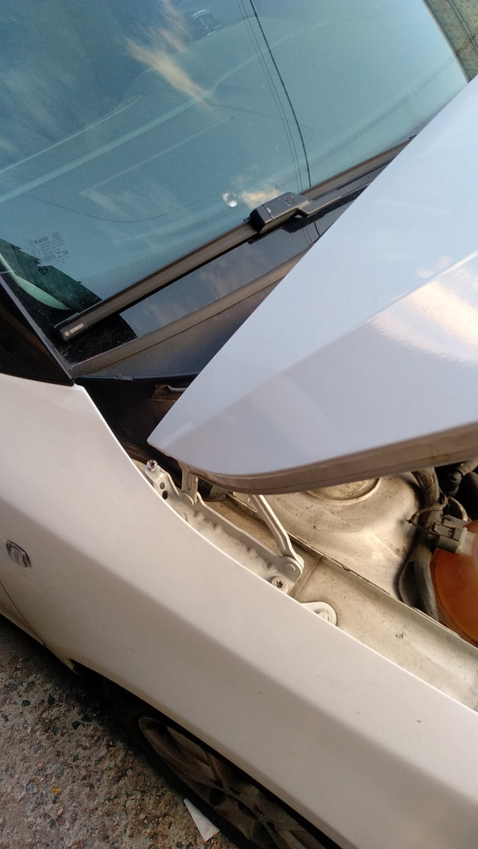 Скрип на кочках в районе подушки пассажира — Skoda Roomster, 1,4 л ...