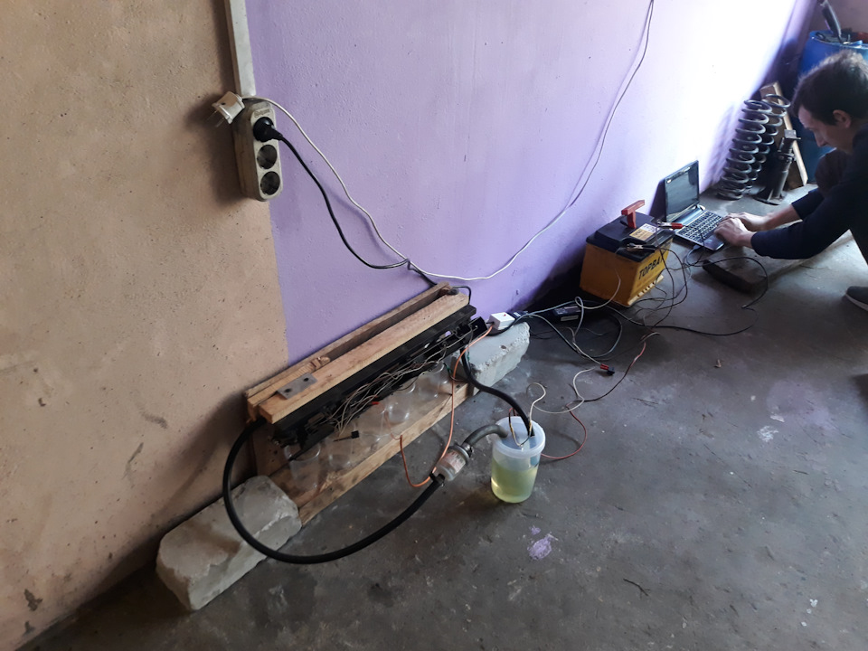 Самодельный стенд для промывки форсунок — BMW 5 series (E34), 2 л, 1991 ...