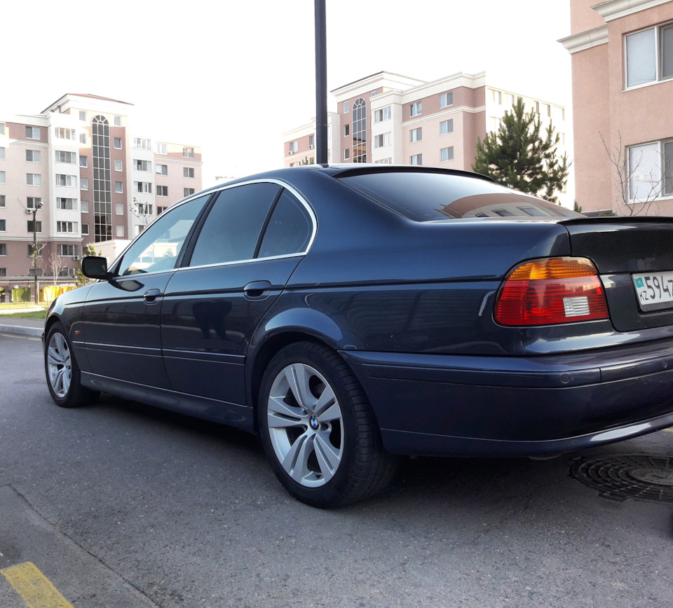 Первые фото машины, какой я ее увидел! — BMW 5 series (E39), 3 л, 2002 года  | покупка машины | DRIVE2