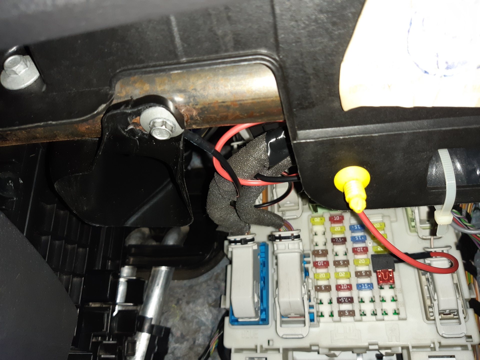 модуль парктроника форд фокус 3. форд фокус 3 видеорегистратор от плафона. форд фокус 3 подключение. Aux bluetooth адаптер для ford focus 2. скандинавский свет форд фокус 2.