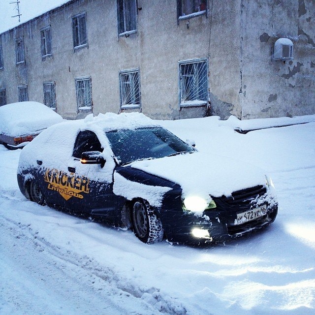 Снегоуборочную машину заказывали?) — Lada Приора хэтчбек, 1,6 л, 2012 ...