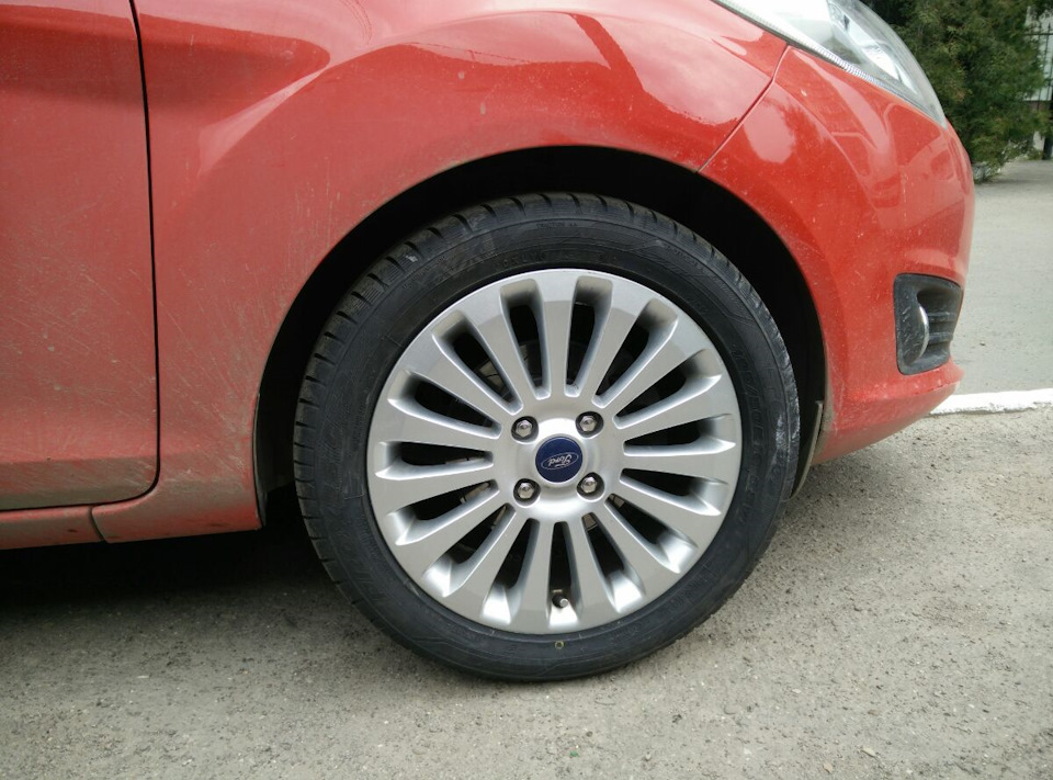 195 60 r16. Fiesta 6 195/55 r16. 195/65 R15 на Фиеста. 195 60 Focus r 16.