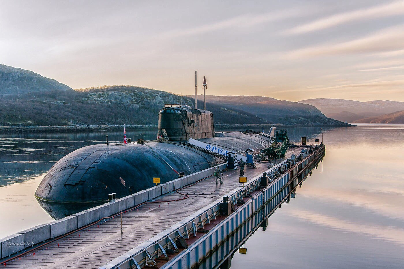 Апл подводные лодки. 949а Антей. 949а подводная лодка. 949а подводная лодка Вилючинск. АПЛ 949а Антей.