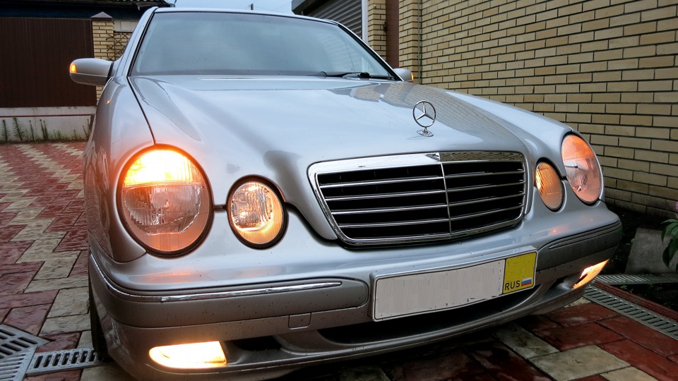 Mercedes-Benz E-class (W210) 3.2 дизельный 2000 | Бешеный трактор 320 ...