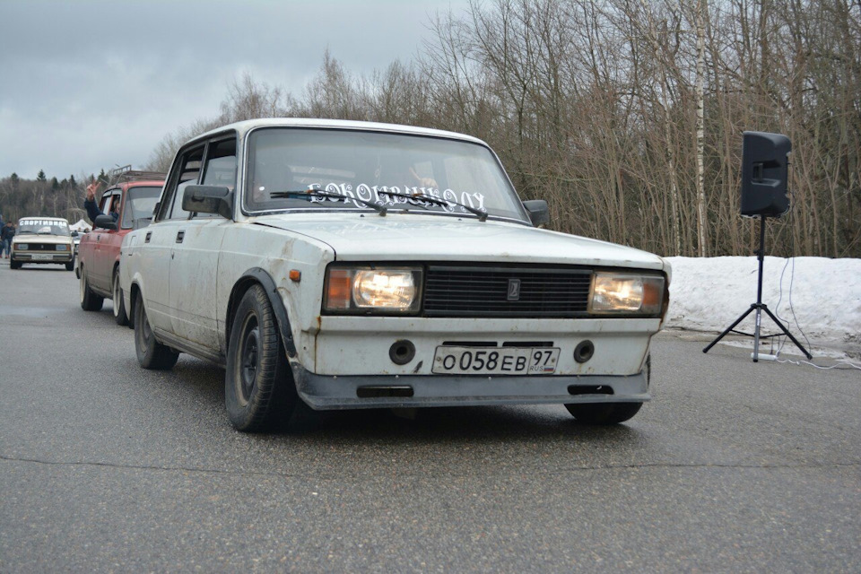 Перекрас машины Монтаной — Lada 21053, 1,5 л, 2003 года | стайлинг | DRIVE2