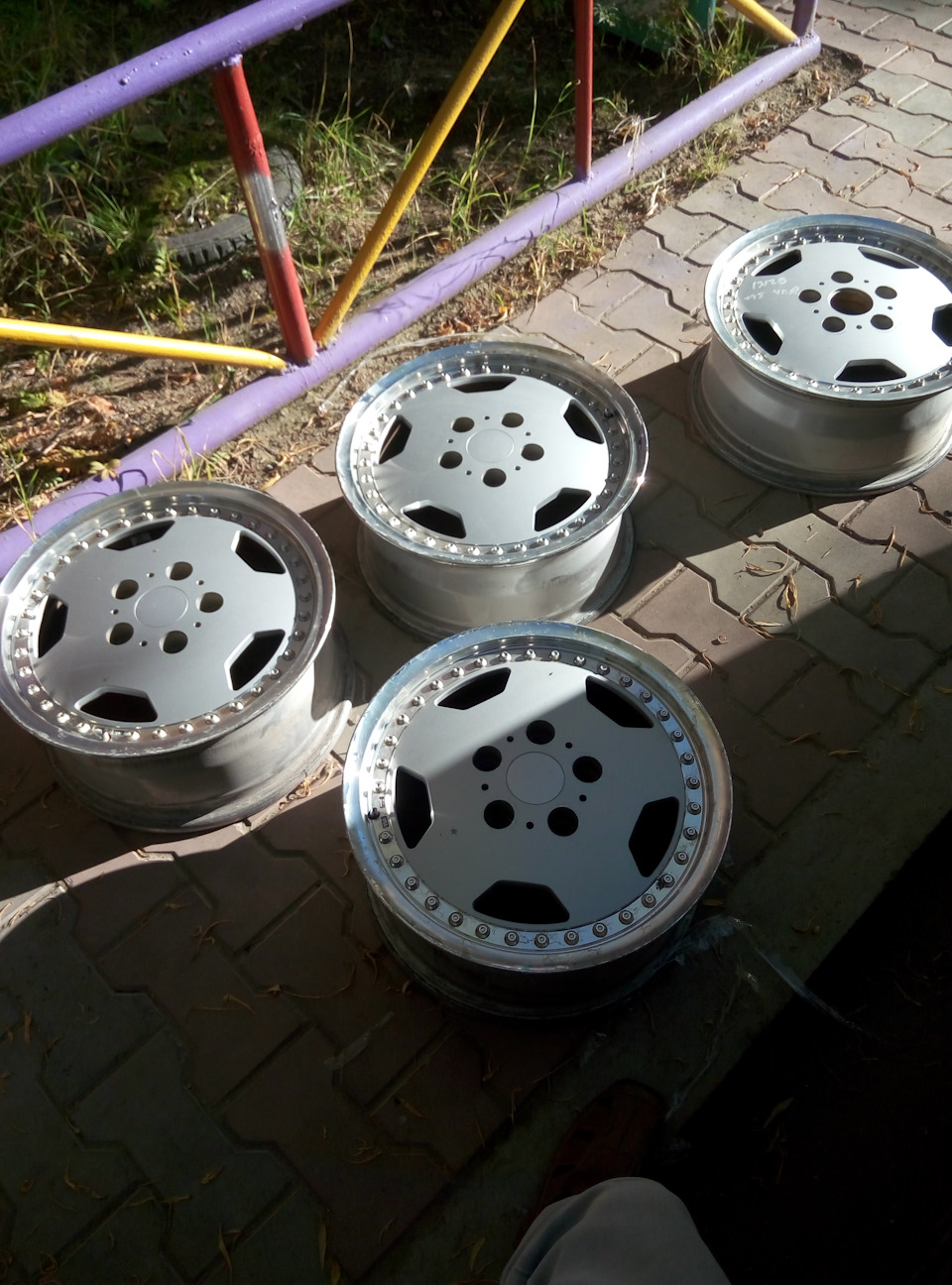 Weds 15 на зиму так как имеется зимняя шиповка — Toyota Town Ace Noah ...