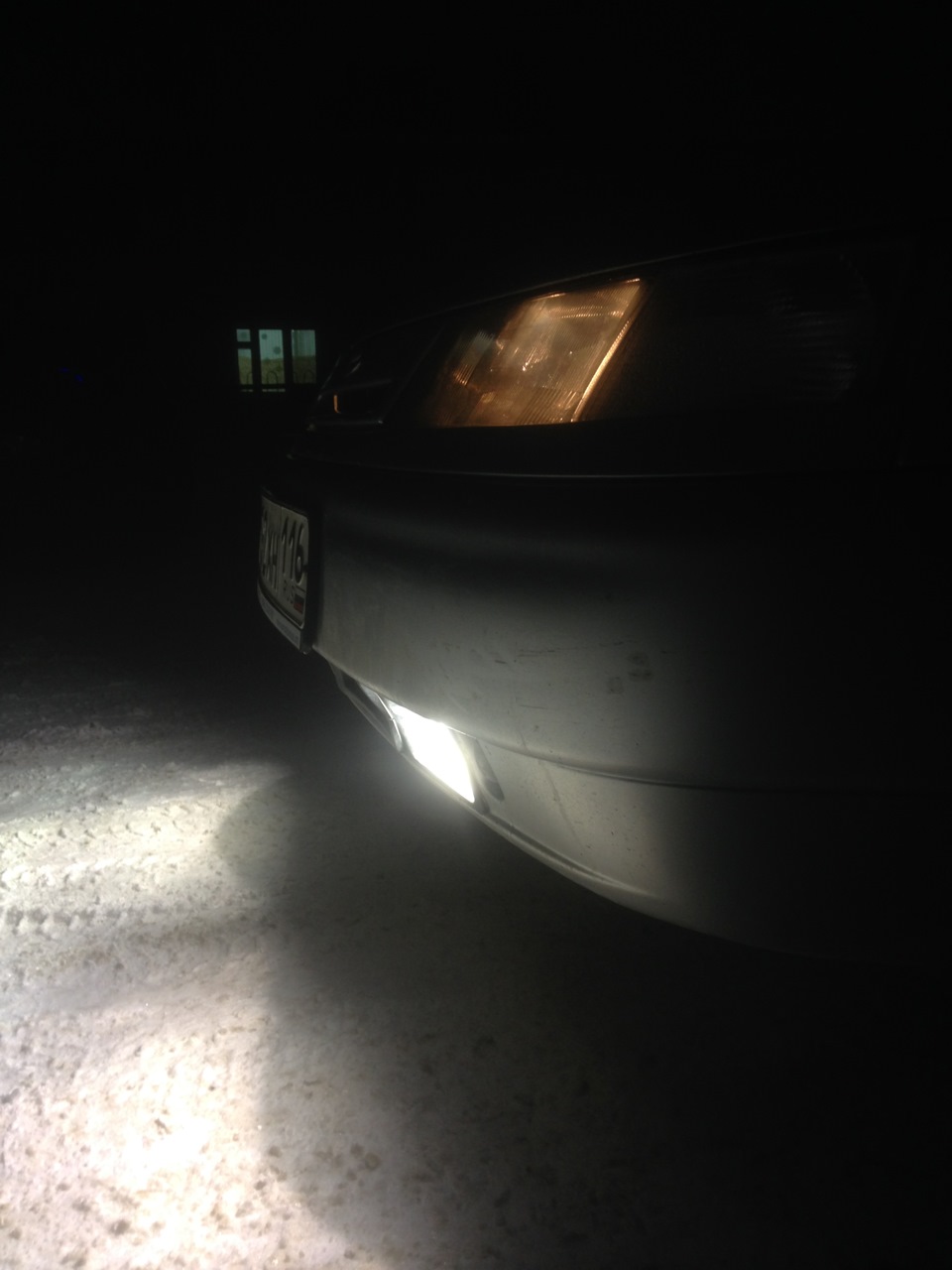 Поставил ксенон в ПТФ — Lada 2110, 1,5 л, 2004 года | стайлинг | DRIVE2