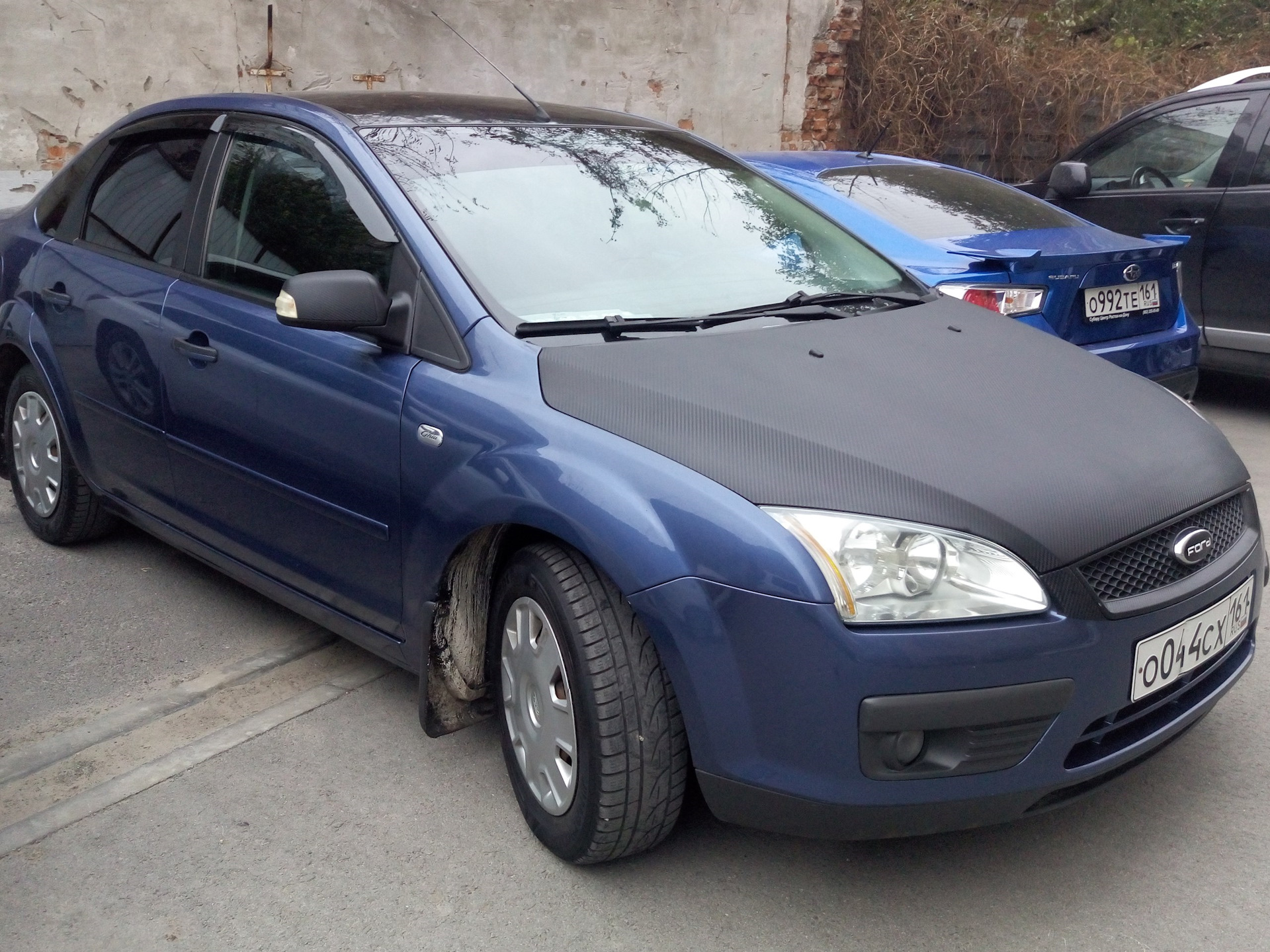 Ford Focus 2 седан синий