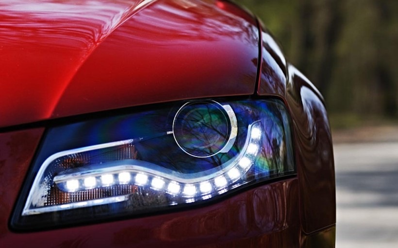 Какие фары светят лучше в плохую погоду. Ксенон или галоген? — DRIVE2