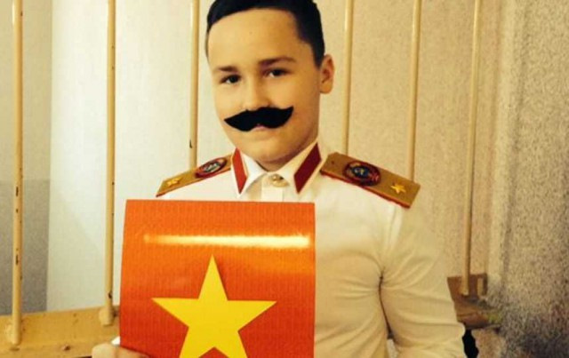 Сталин в костюме зайца