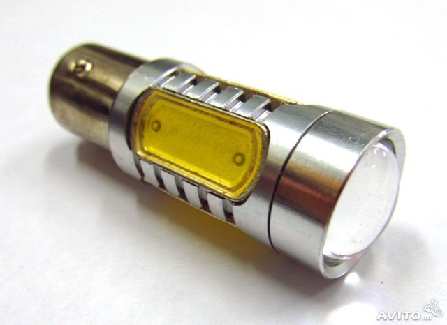 С переднего торца баЛшой диод, да ышо и с линзой, ну Китаёзы))) — KIA Sportage (1G)