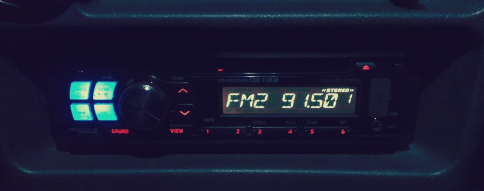 Alpine CDE-110UB — Lada 2115, 1,5 л, 2002 года | автозвук | DRIVE2