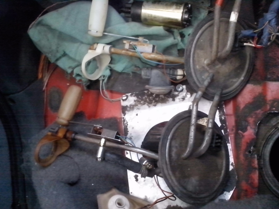 Замена датчика показания топлива ! — DRIVE2