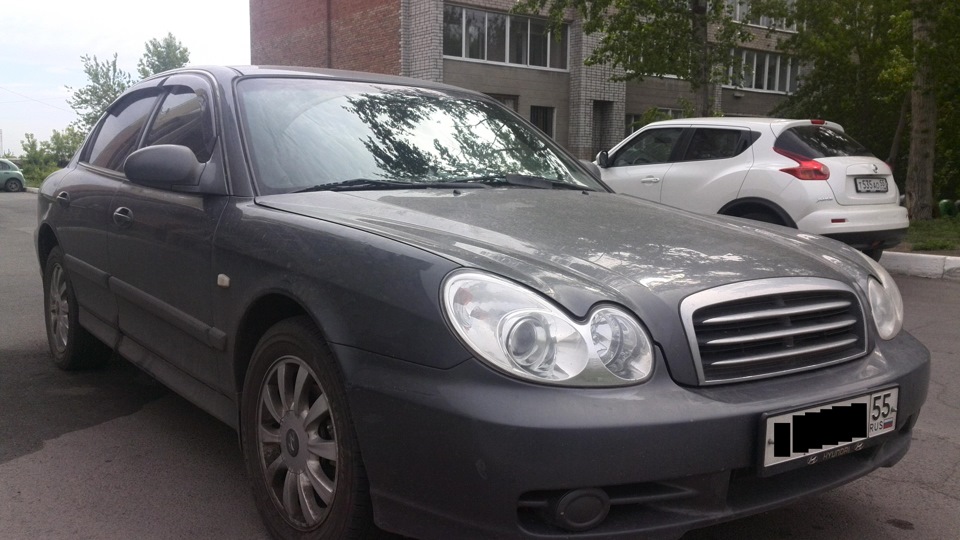 Hyundai sonata 2.0 131. Hyundai Sonata 2005 2.0. Хендай Соната серая 2002. Hyundai Sonata 2005 2.0 131 л с ТАГАЗ. Hyundai Sonata 2005 темно серый.