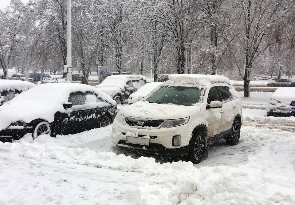 Вождение зимой — KIA Sorento (2G), 2,2 л, 2014 года | наблюдение | DRIVE2