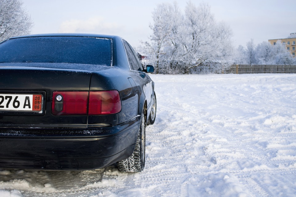 Фото в бортжурнале Audi A8 (D2)