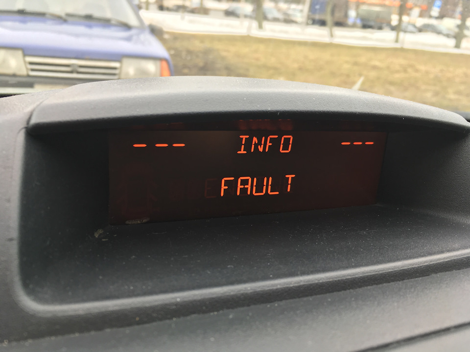 Фото в бортжурнале Peugeot Partner Tepee