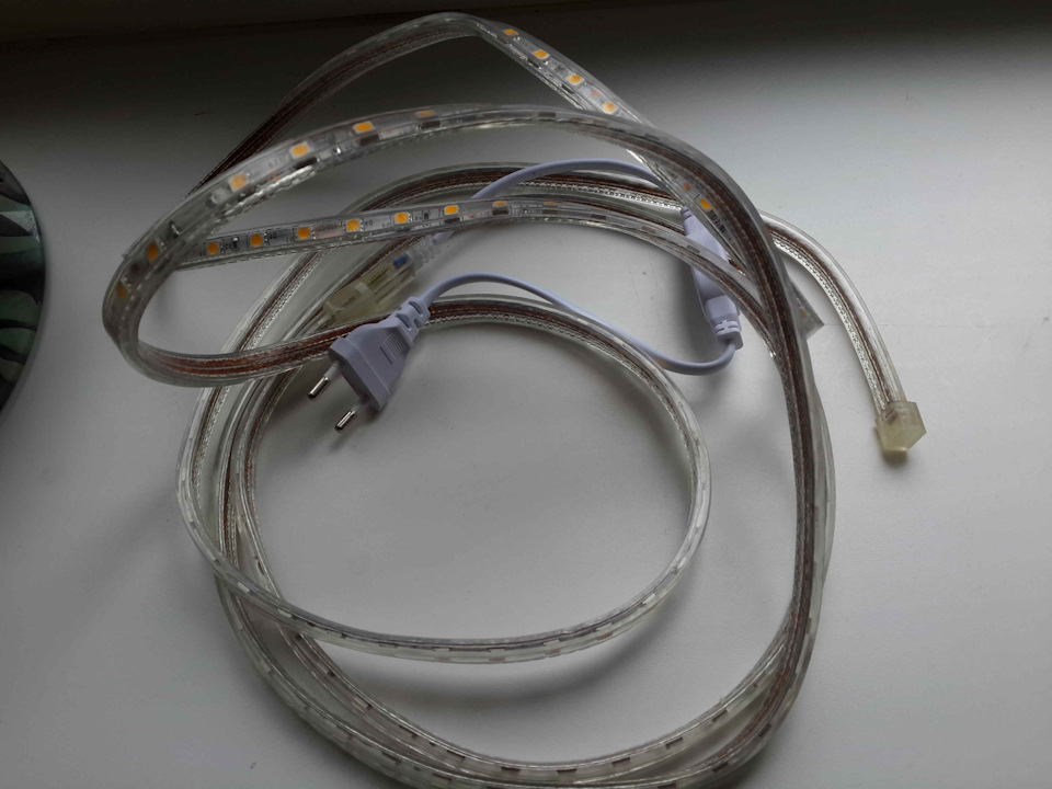 Светодиодная лента на кухню))3 метра, цвет тёплый белый. — Ford Focus ...