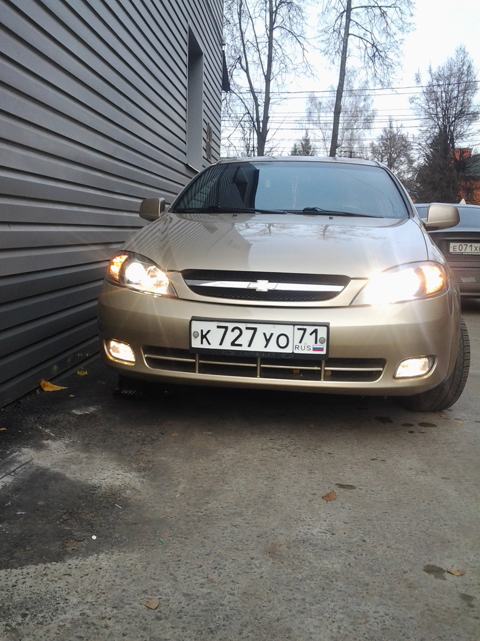 Линзованная оптика. Почти последний штрих. — Chevrolet Lacetti 5D, 1,6 ...