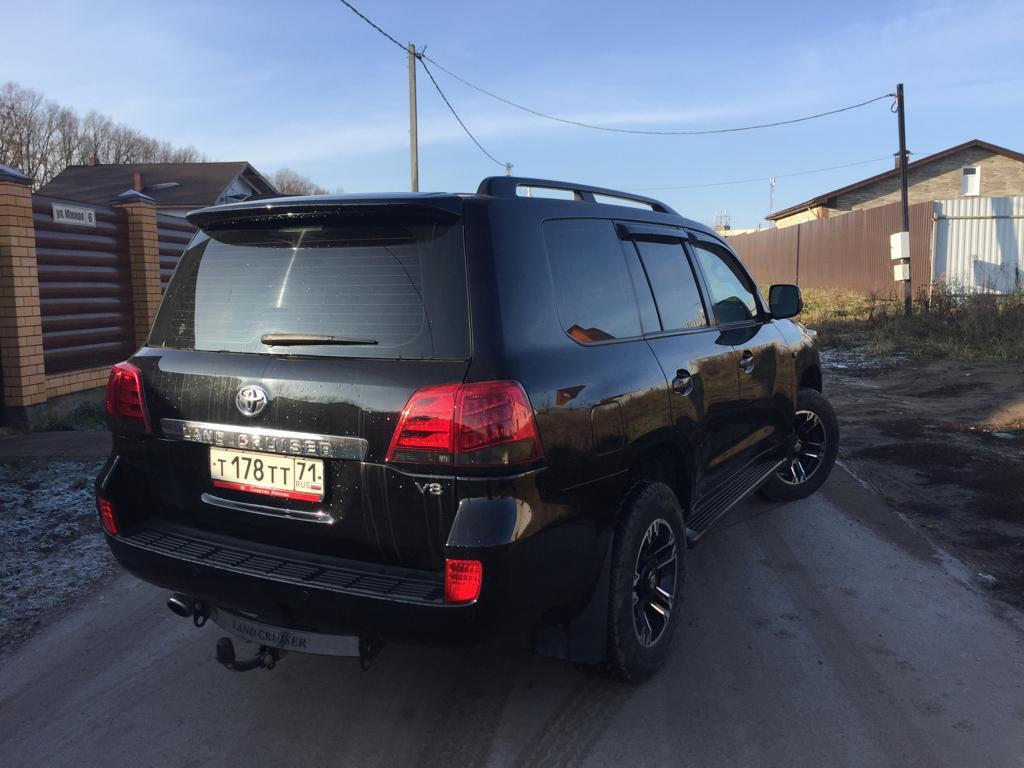 Авито ленд крузер 200. Land Cruiser 200 2007 тонированная Сток. Land Cruiser 200 чёрный Avito. Продается ленд Крузер координаты. Азер на Тойоте 200.