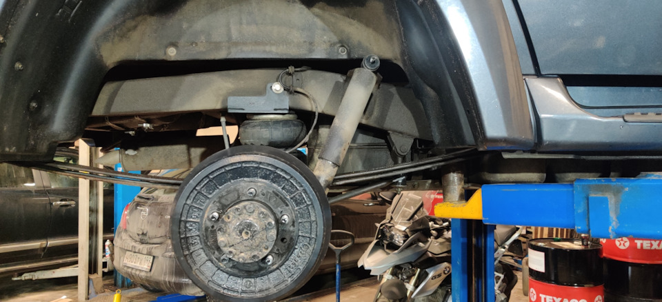 Задние масляные амортизаторы РИФ — УАЗ Patriot, 2,7 л, 2021 года ...