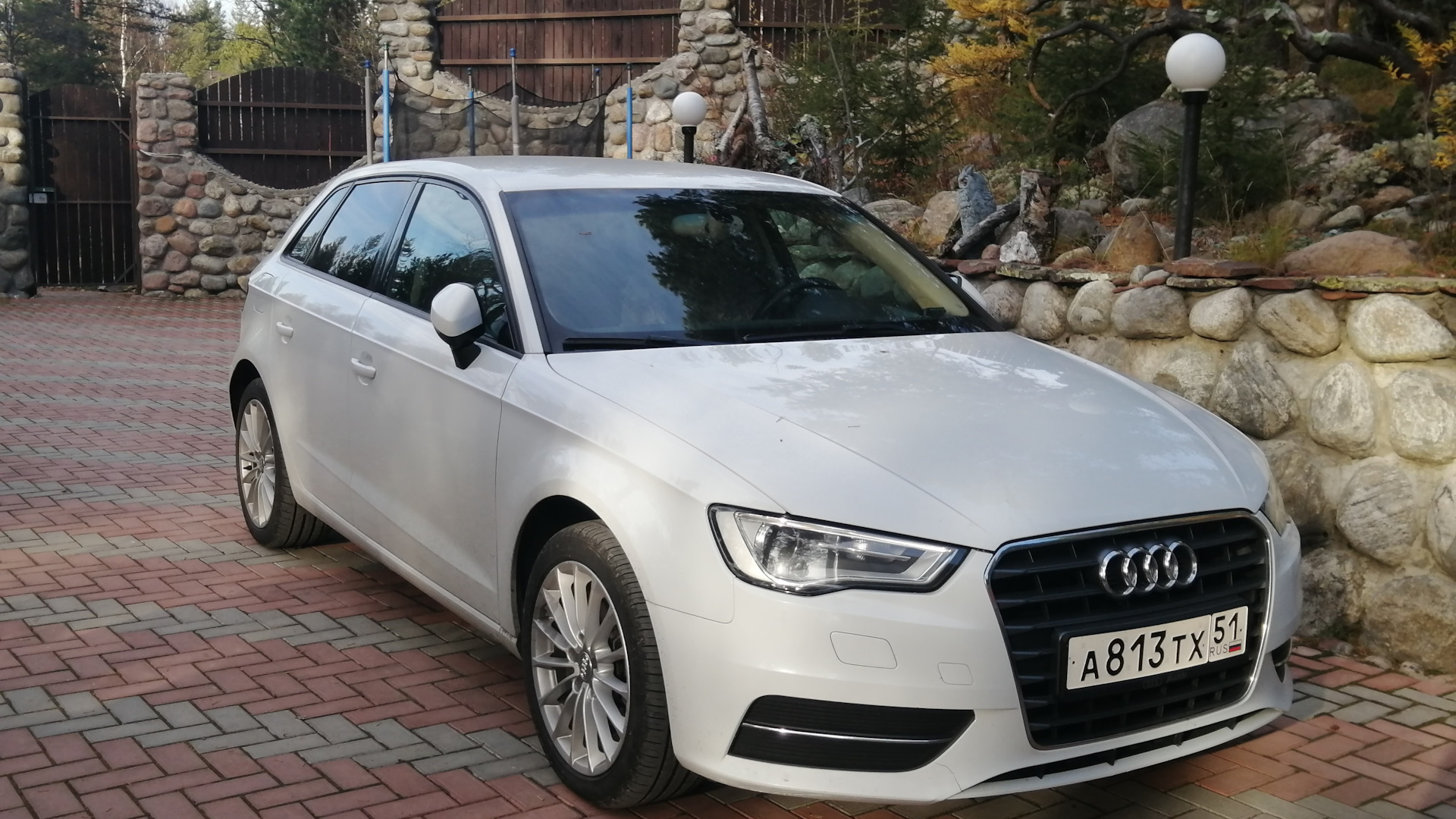 Audi A3 Sportback (8VA) 1.4 бензиновый 2014 | Белая Крошка на DRIVE2