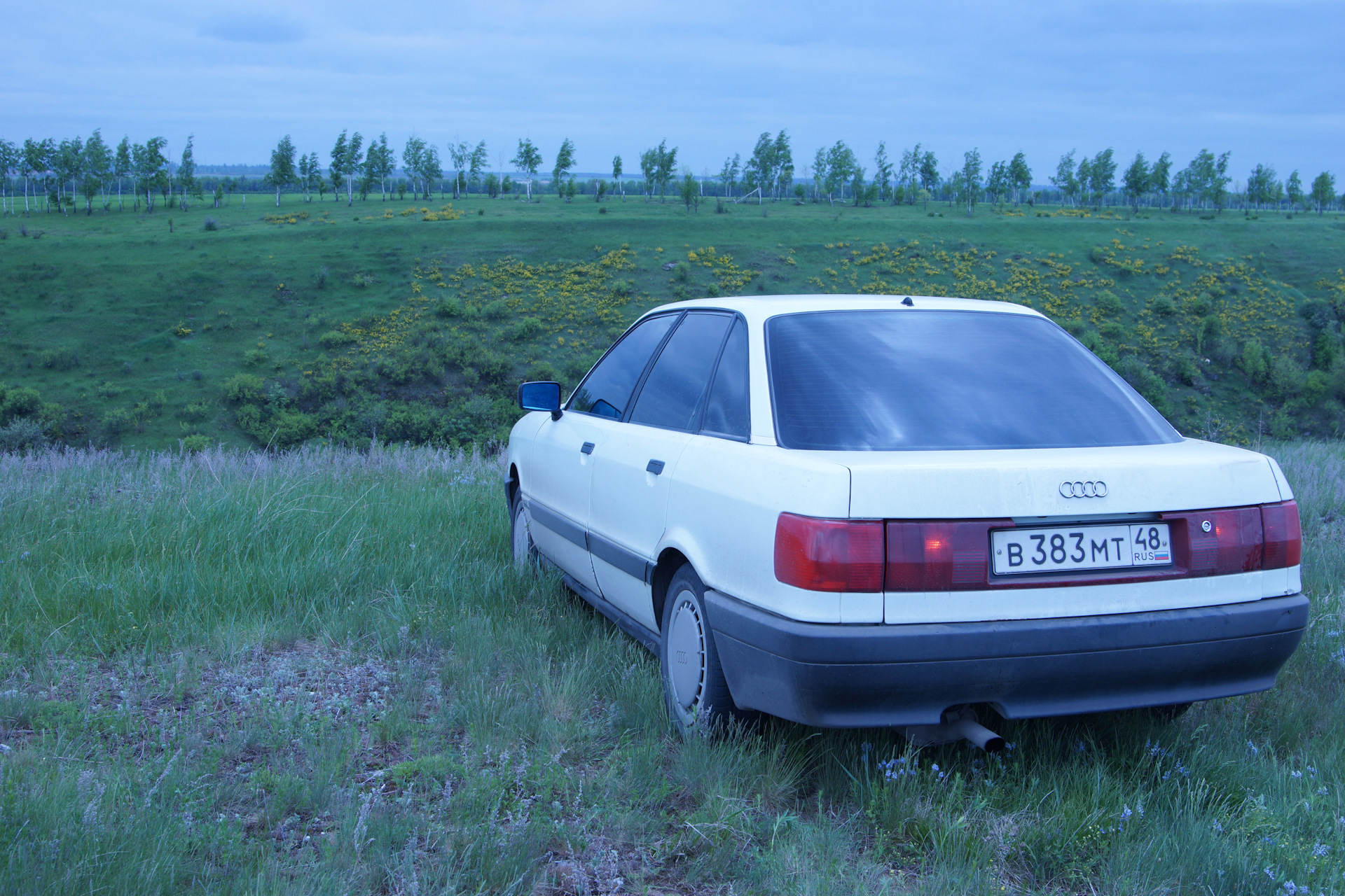 Ауди бочка. Ауди 80 бочка. Ауди 80 бочка b3. Ауди бочка 80 б4. Ауди 80 бочка белая.