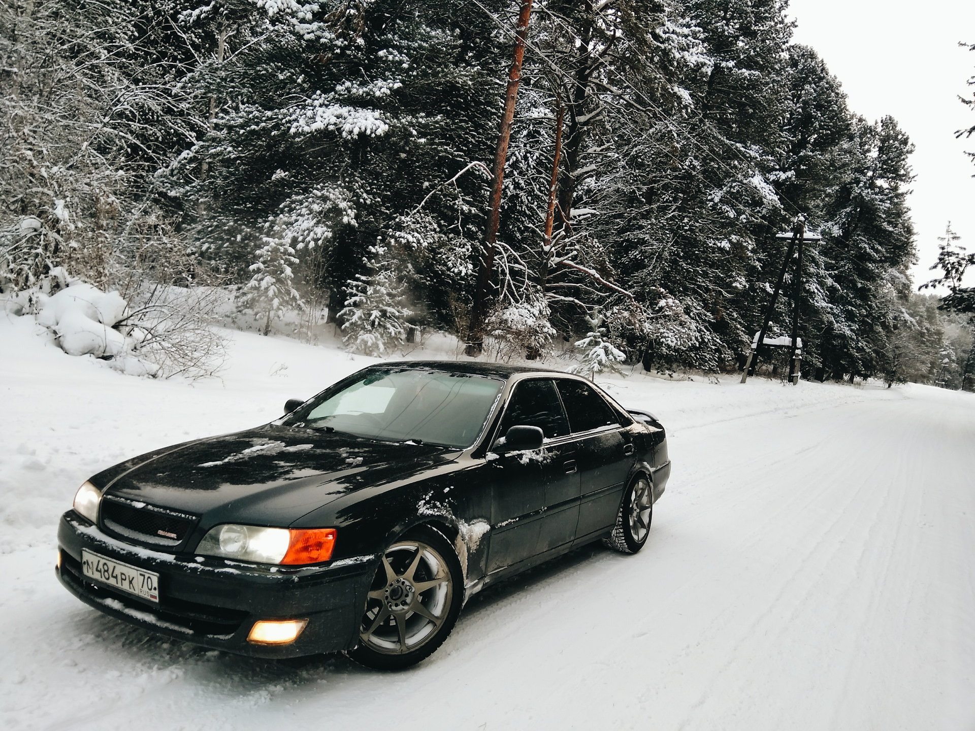 Зима 100. Toyota Chaser зима. Toyota Chaser 1999 JDM. Toyota Chaser Snow. Чайзер 100 зима JDM.