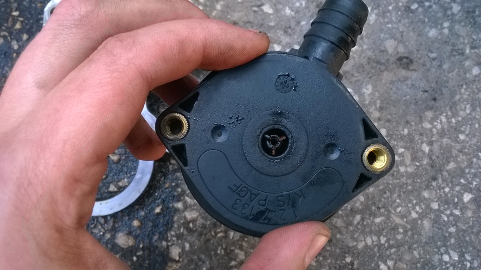 Чистка Клапана холостого хода и клапана картерных газов — BMW 3 series ...