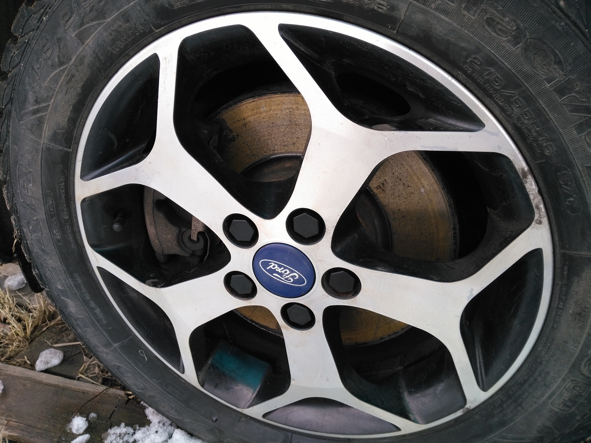 Колпачки на колесные гайки — Ford Mondeo IV, 2 л, 2012 года | колёсные ...