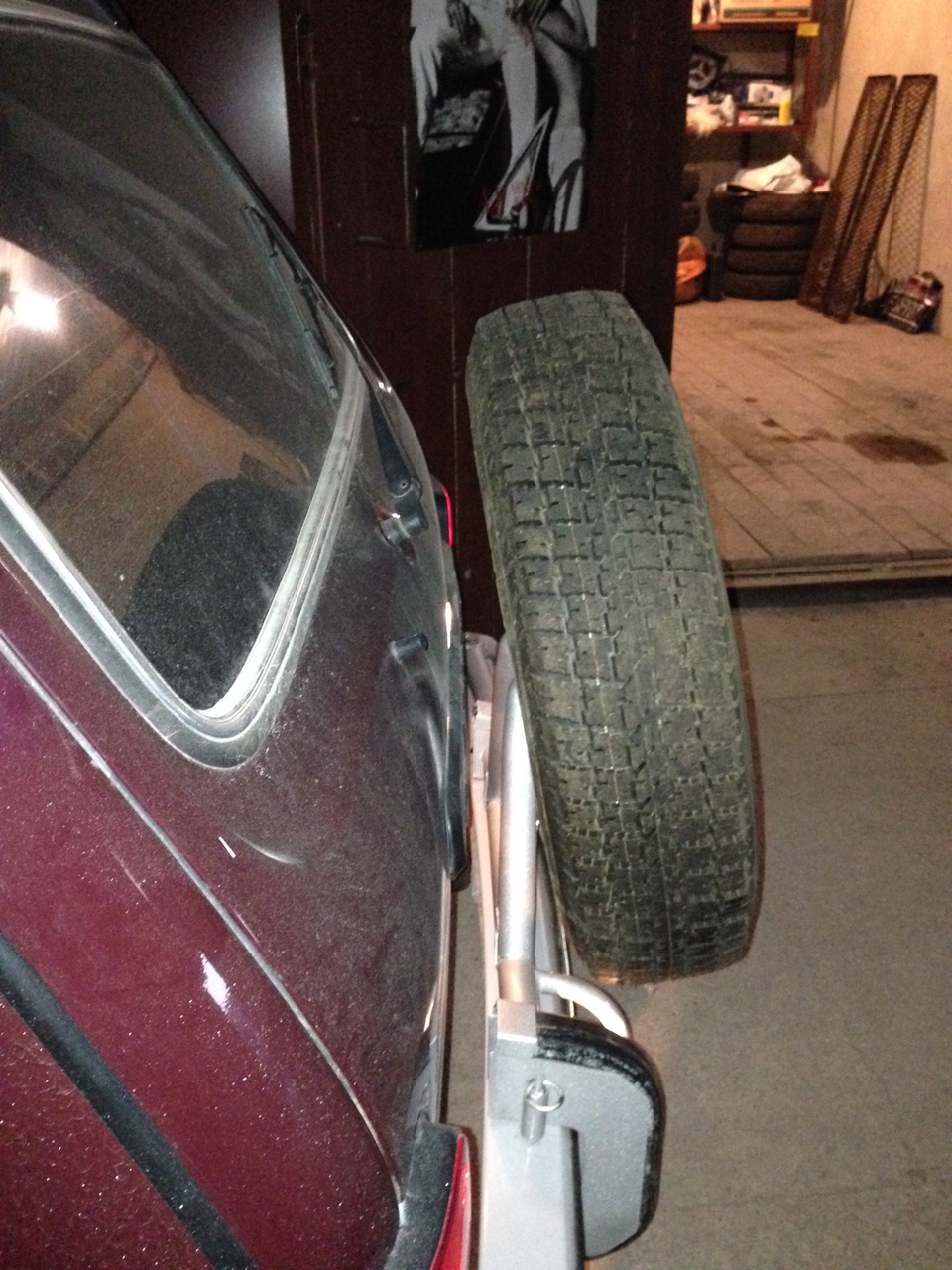 калитка для запаски — Lada 4x4 3D, 2012 года | аксессуары | DRIVE2