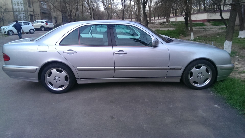 Mercedes Benz w210 Monoblock