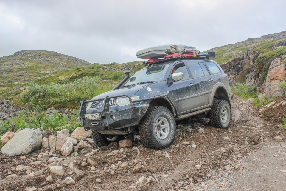 8 — Mitsubishi Pajero Sport (2G)
