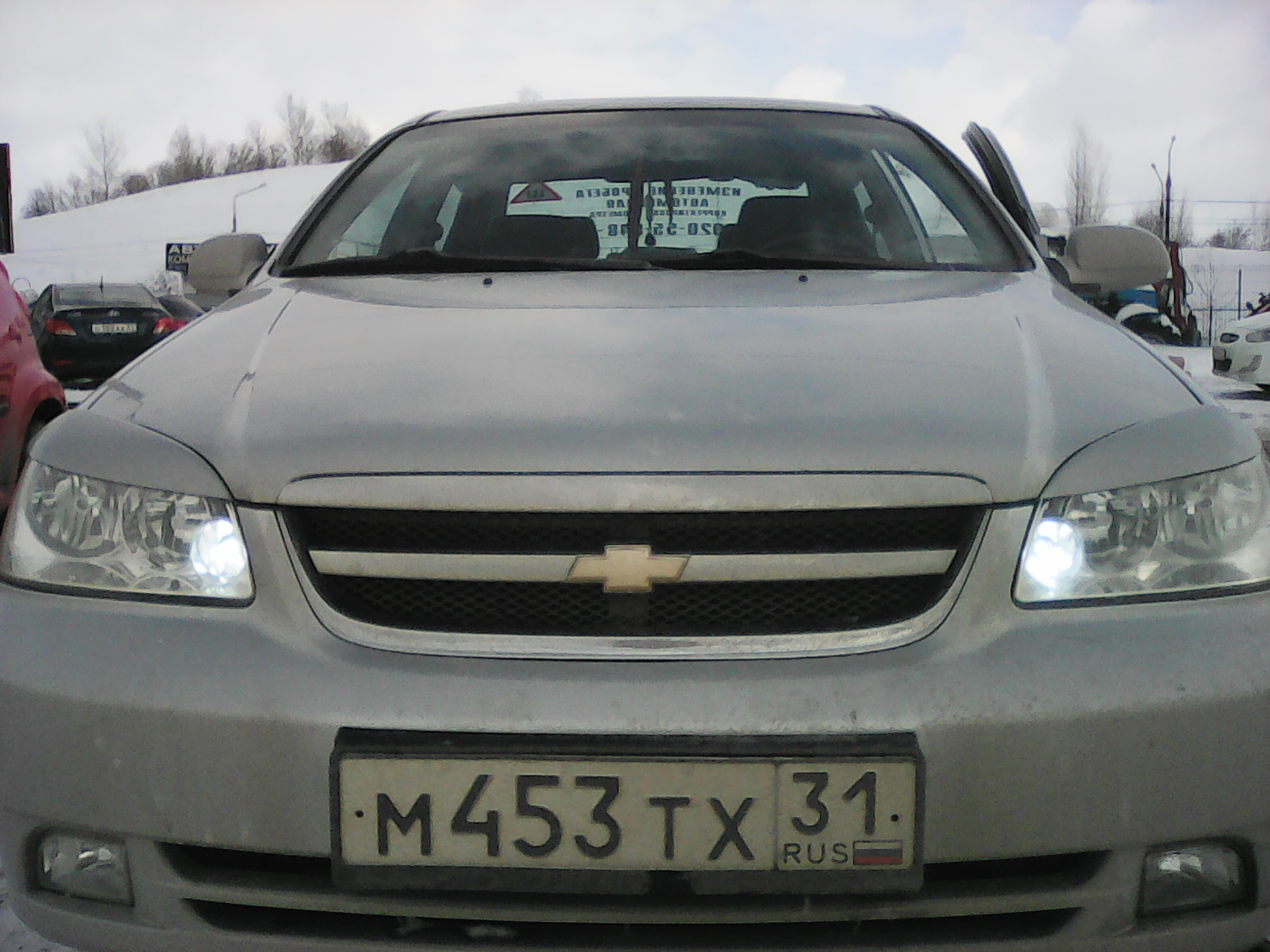 Дневные ходовые огни вместо лампочки указателя поворотов — Chevrolet  Lacetti Sedan, 1,6 л, 2010 года | аксессуары | DRIVE2