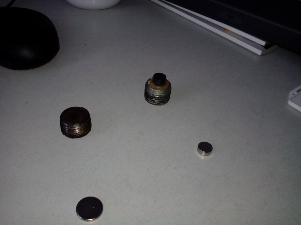 Замена магнита на сливной пробке (кпп) — УАЗ 315195 Hunter, 2,7 л ...